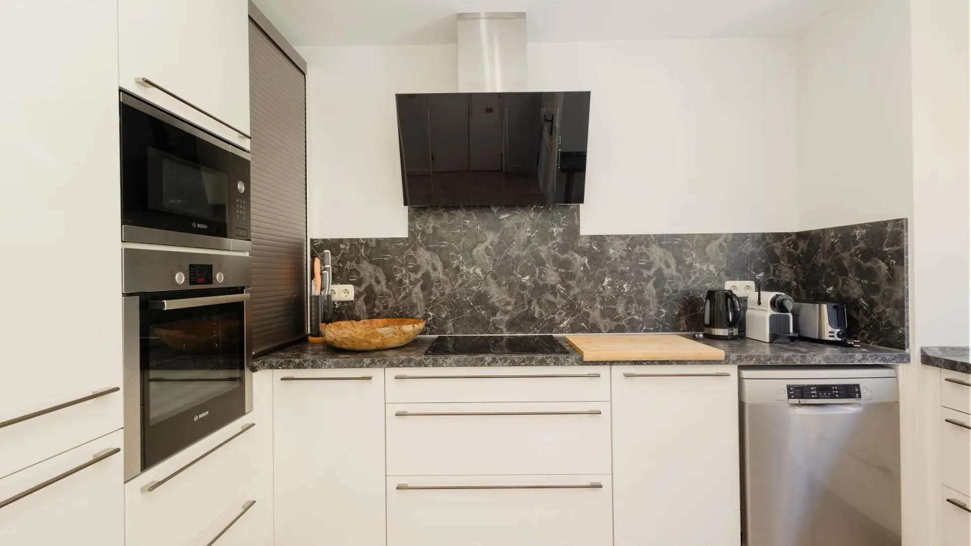 Townhouse In First Line Beach, Bahia De Marbella, Marbella